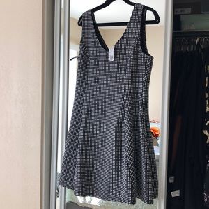 Black and white plus size checked dress